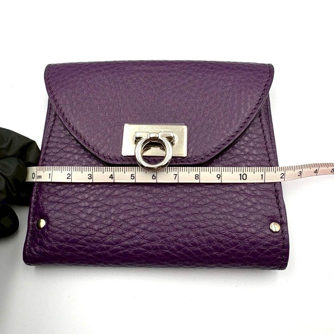 【極美品】 フェラガモ ガンチーニ 折り財布 パープル 紫 レザー 箱付