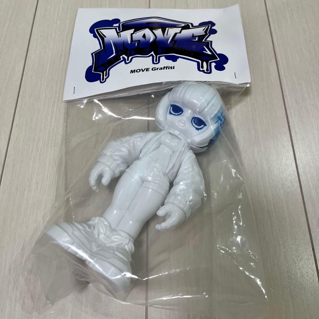 emDASH MOVE Graffiti フィギュア