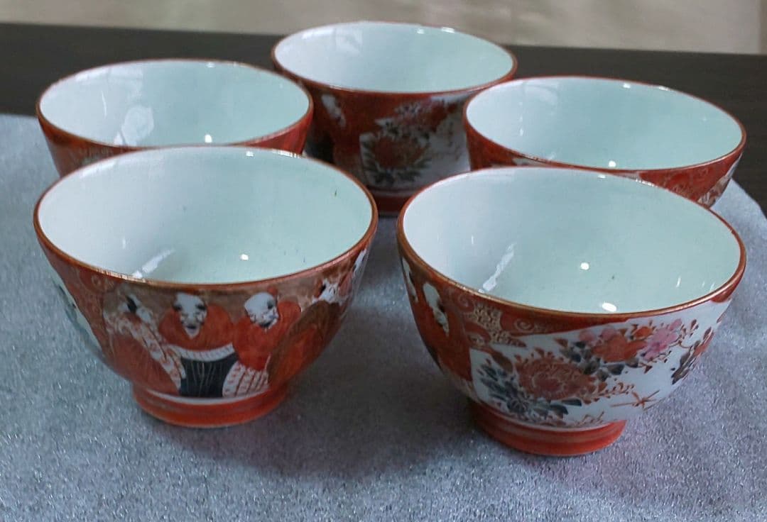 古九谷焼 茶器揃 六点一式 金彩絵巻陶器製急須と茶碗