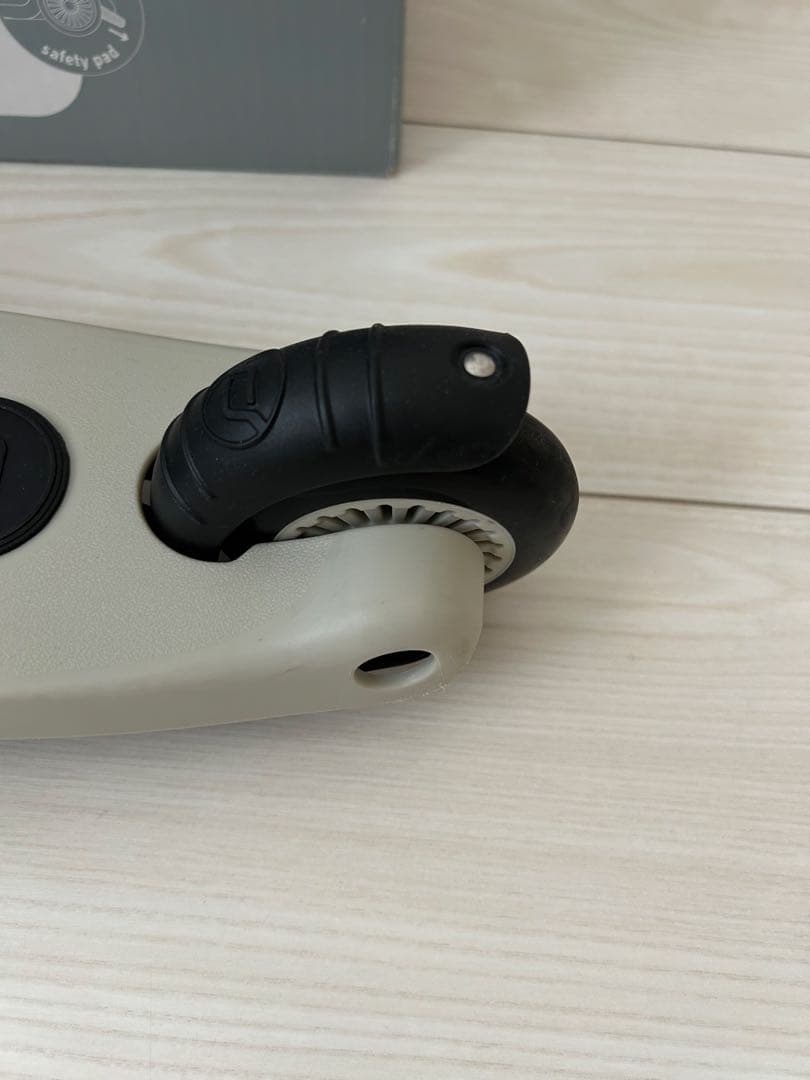 スクートアンドライド　ハイウェイキック1 キックスケーター 三輪車