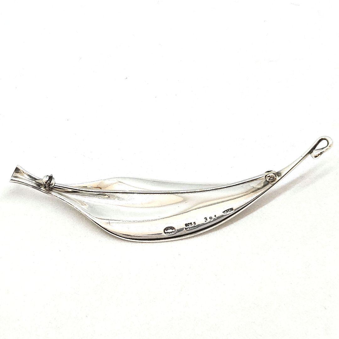   ブローチ リーフモチーフ シルバー925