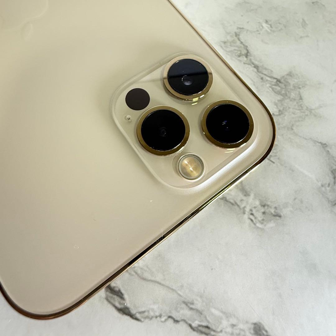 スマートフォン本体 M.Y