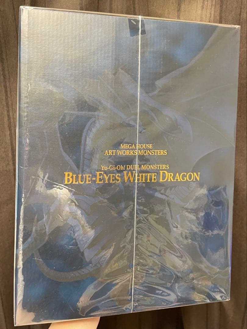 メガハウス　青眼の白龍　フィギュア ART WORKS MONSTERS 未開封
