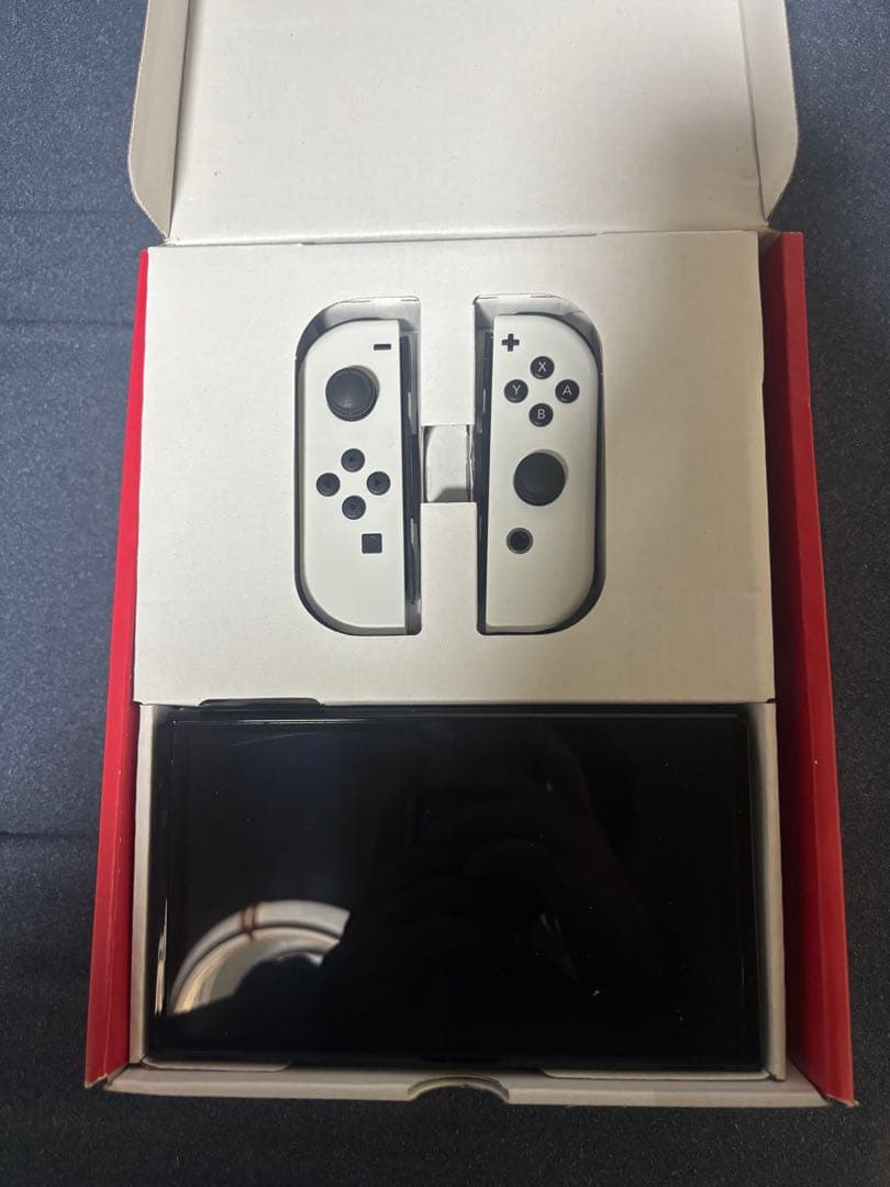Nintendo Switch　有機ELモデル 本体　ホワイト