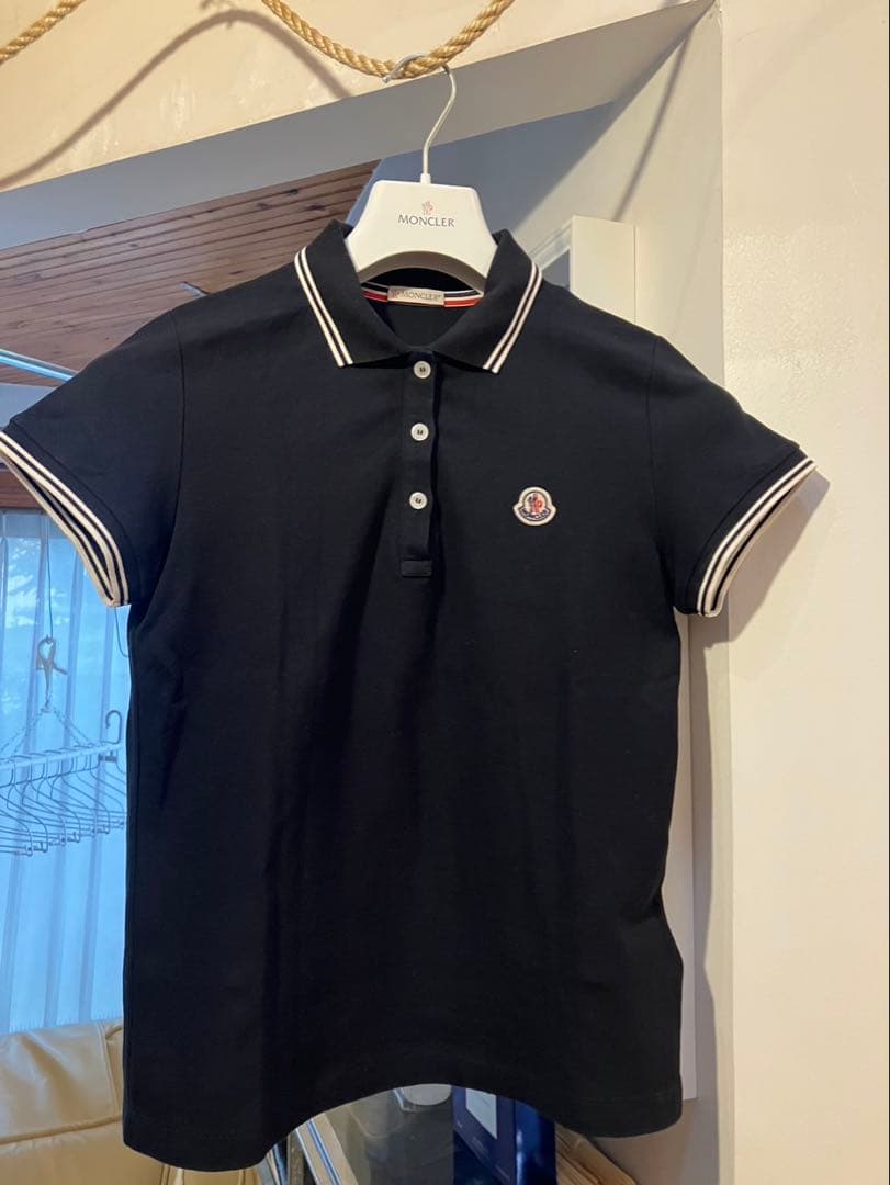 Moncler モンクレール　半袖ポロシャツ