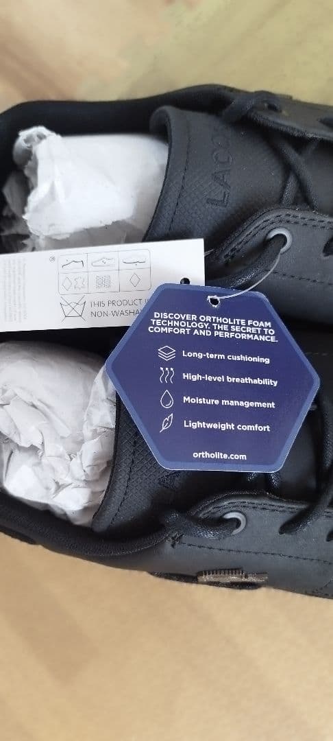 LACOSTE ブラック メンズシューズ