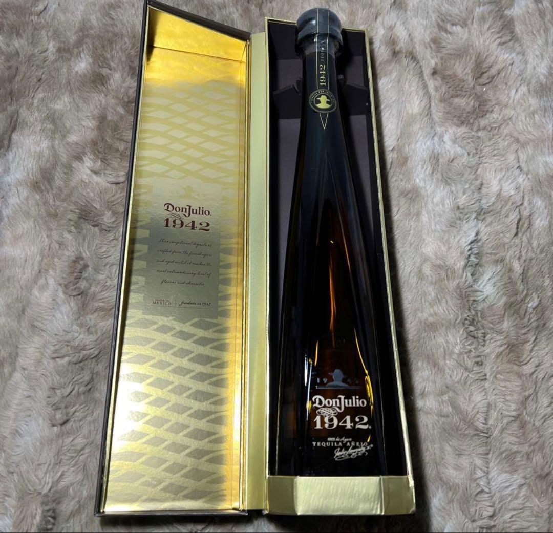 新品未開封　ドン・フリオ 1942 750ml 箱入りテキーラ ギフトBox入り
