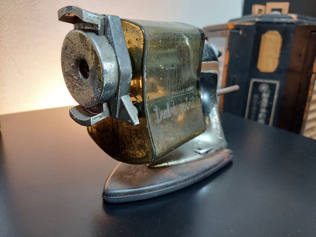 レトロ鉛筆削り／ビンテージ鉛筆削り／アンティーク雑貨／廃盤鉛筆