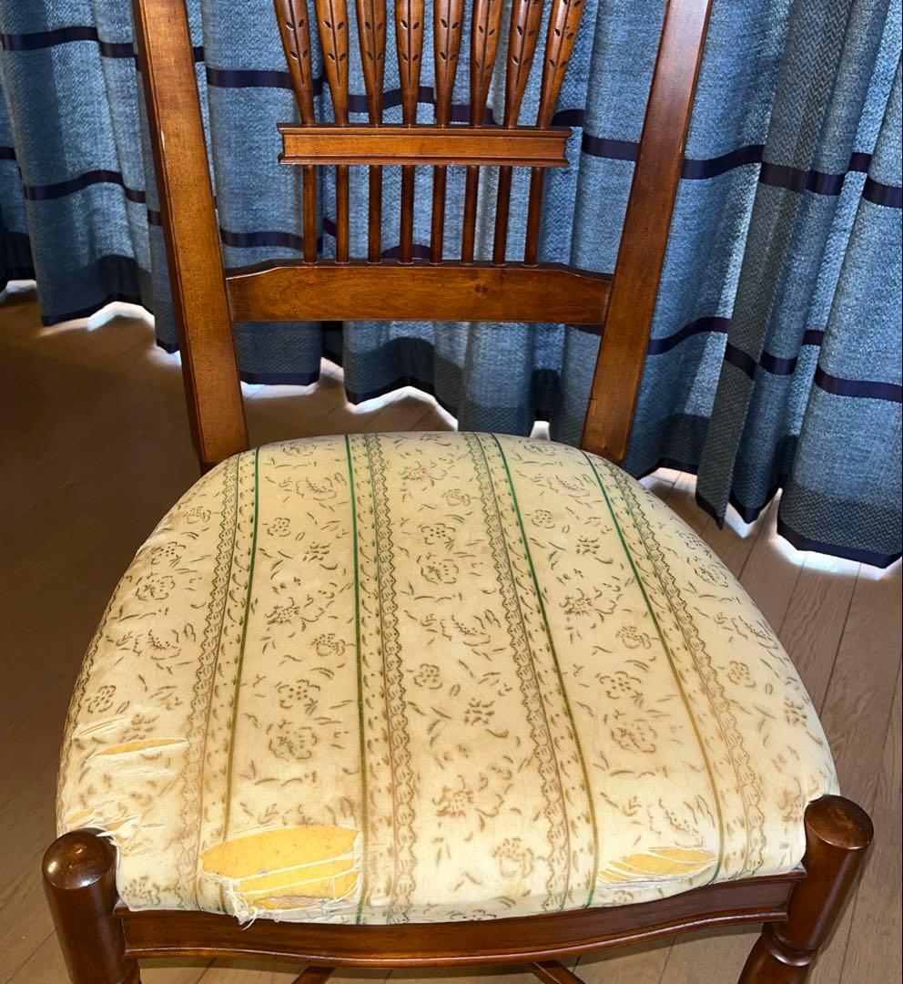 リンホーリン椅子　③