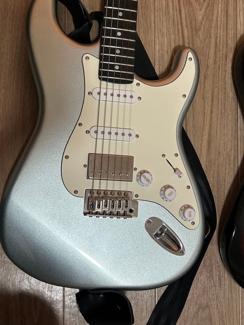 ギター donner dst 152 & selder