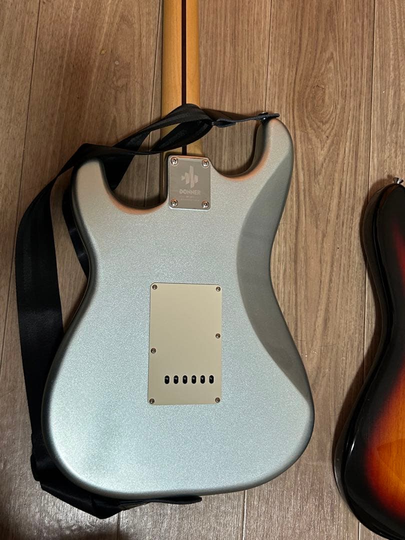 ギター donner dst 152 & selder