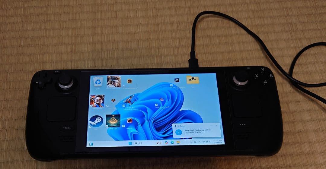 パソコンデスク SteamDeck 500GB Windows11