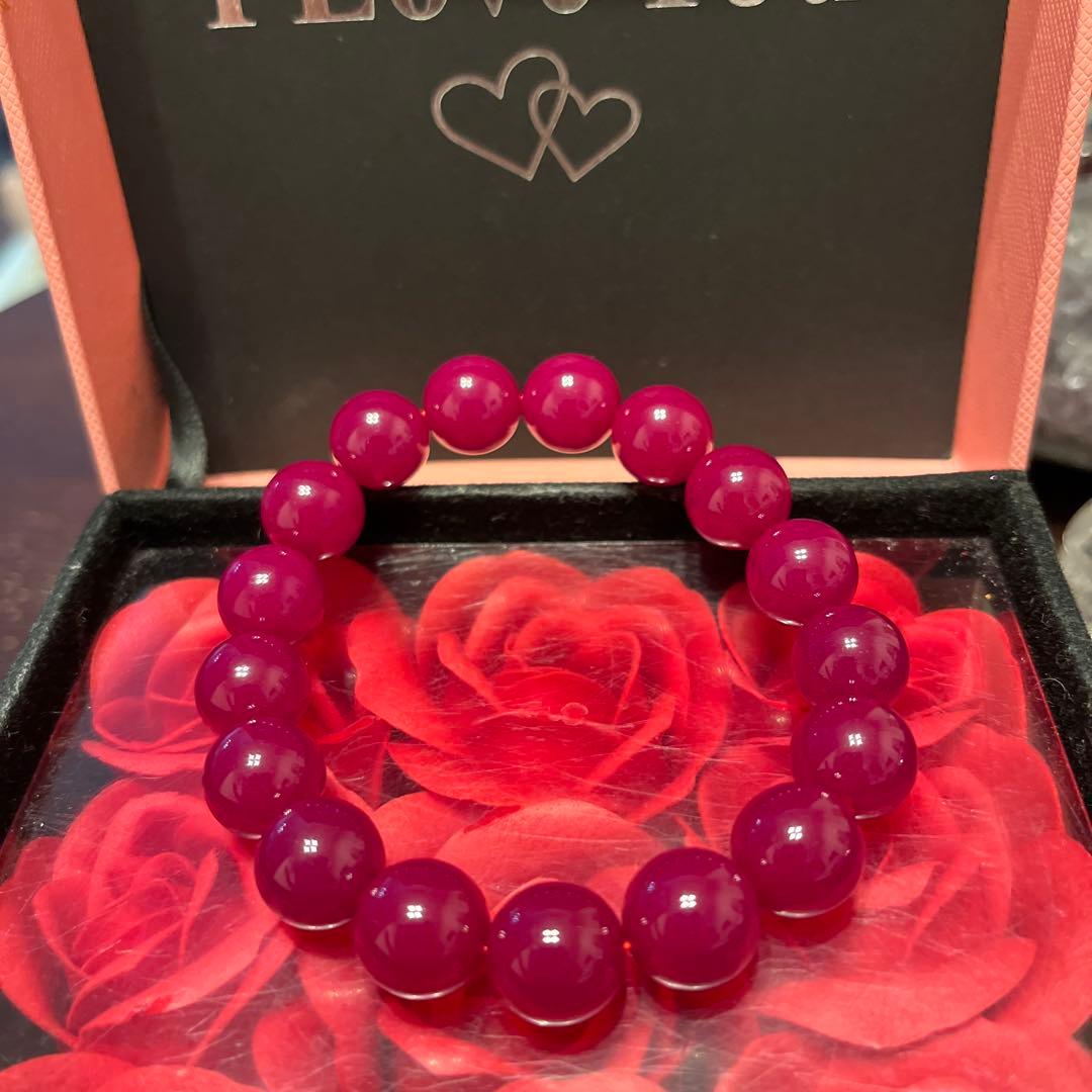 セール！天然石ブレスレット　ミャンマー産　ルビー　大玉