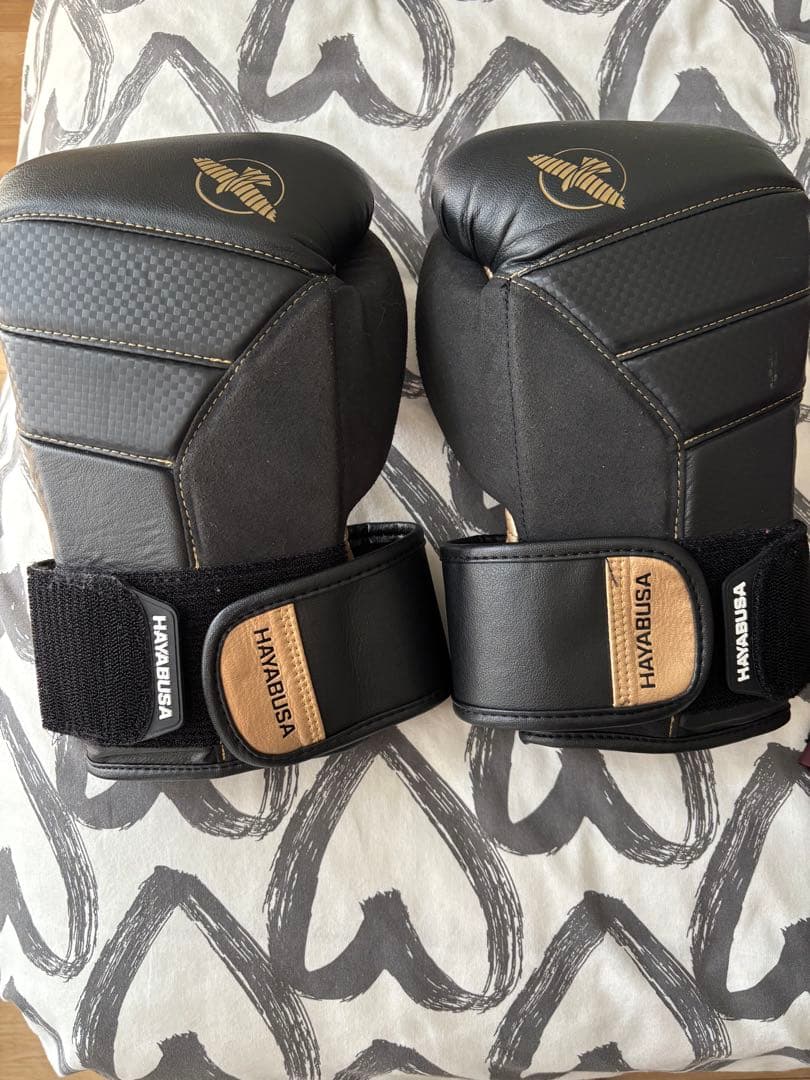 HAYABUSA ボクシンググローブ 14oz