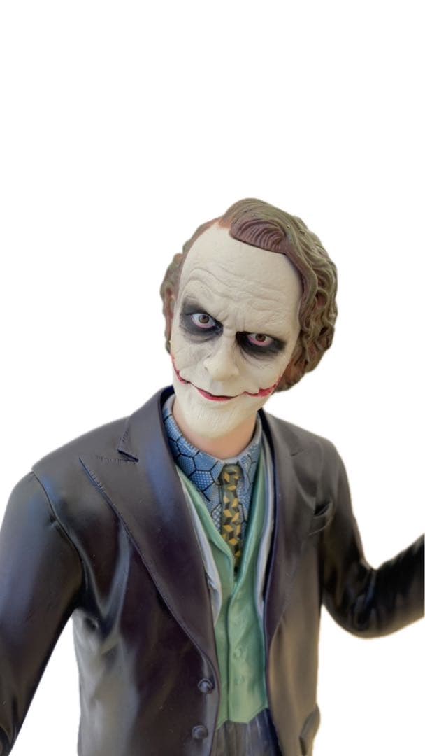 ジョーカー　ダークナイト　フィギュア