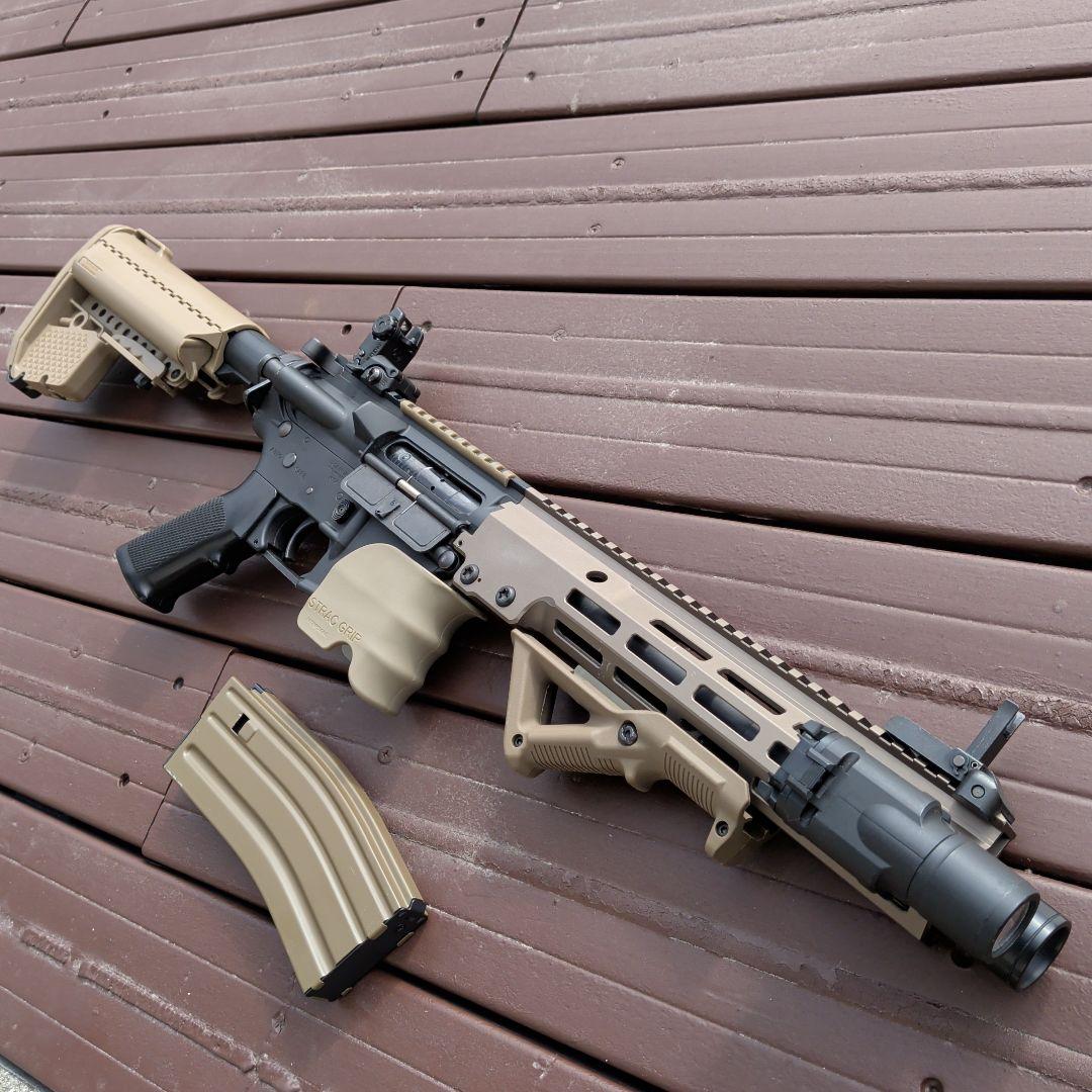 東京マルイ　次世代　M4 カスタム（URG−i）