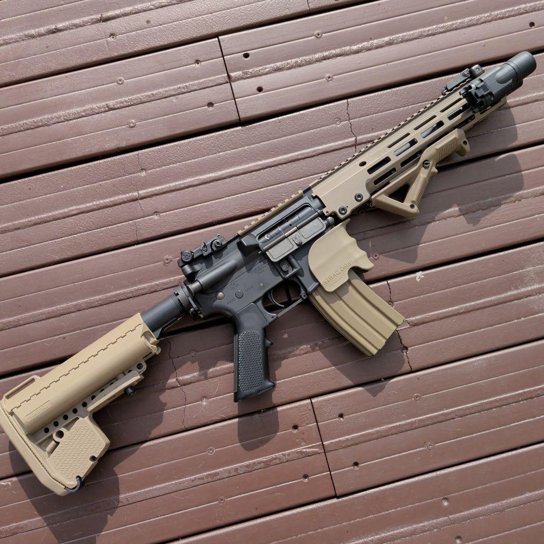 東京マルイ　次世代　M4 カスタム（URG−i）