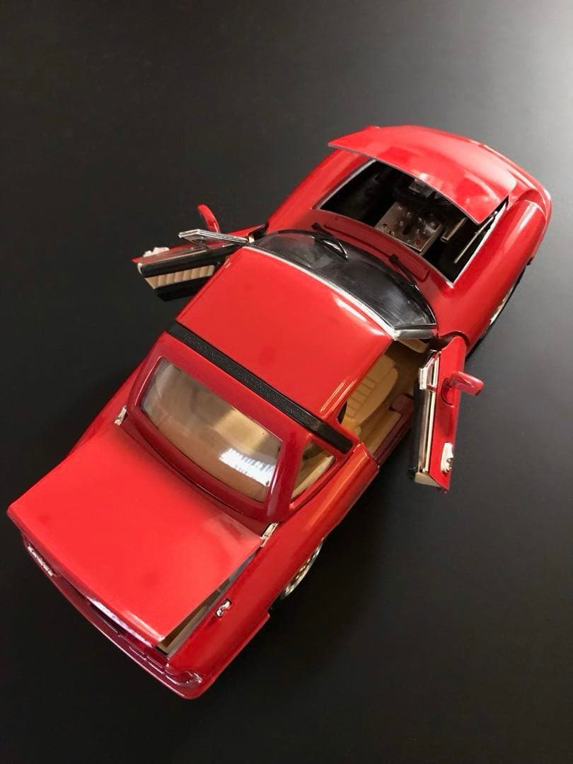 スーパーカー　アルファロメオ スパイダー 1/18 レッド 当時物 イタリア製