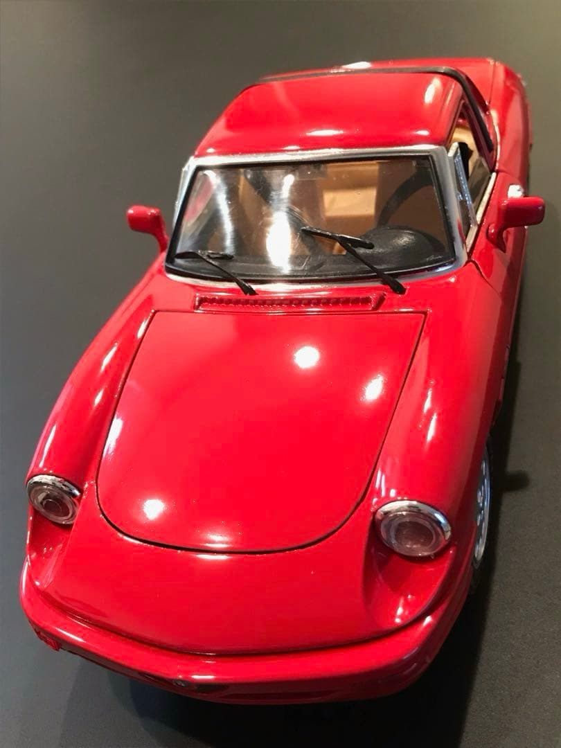 スーパーカー　アルファロメオ スパイダー 1/18 レッド 当時物 イタリア製
