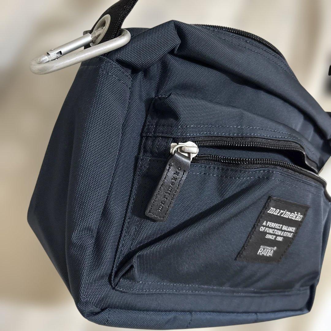 レア　新品マリメッコ　未使用マイシングス　ショルダーバッグ　ネイビー