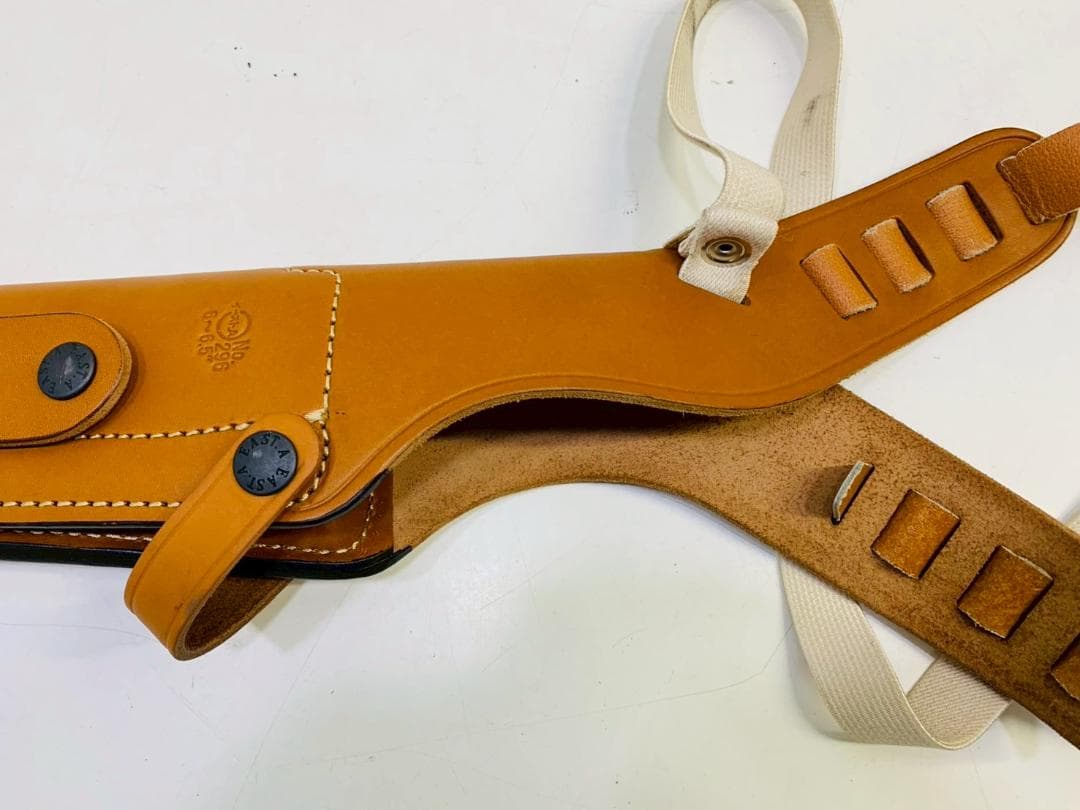 55Z イーストA 296 レザーホルスター 調整可能ストラップ ガンホルダー