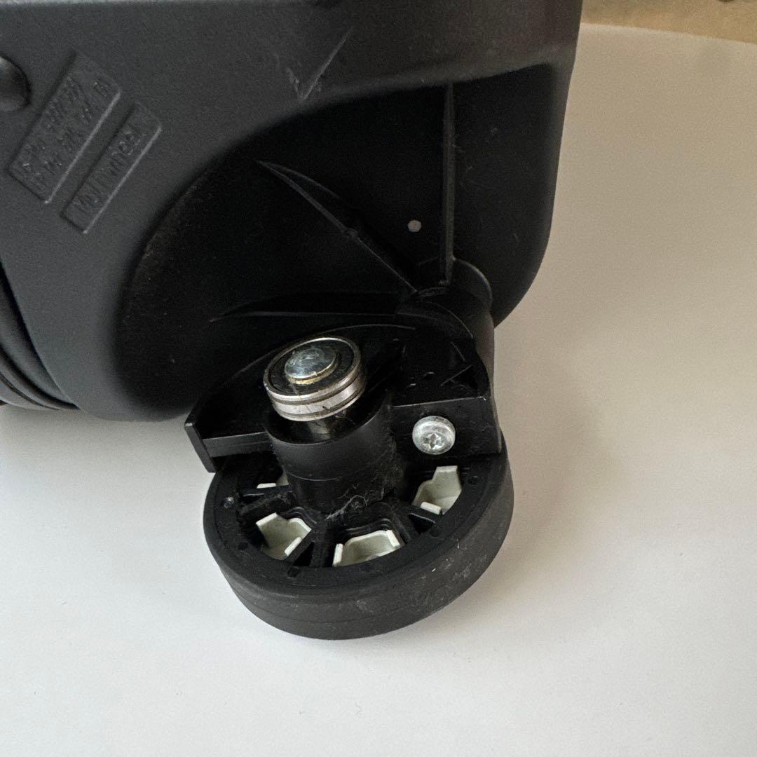 [リモワ] SALSA/サルサ(マット仕上げ) マルチホイール (61L)