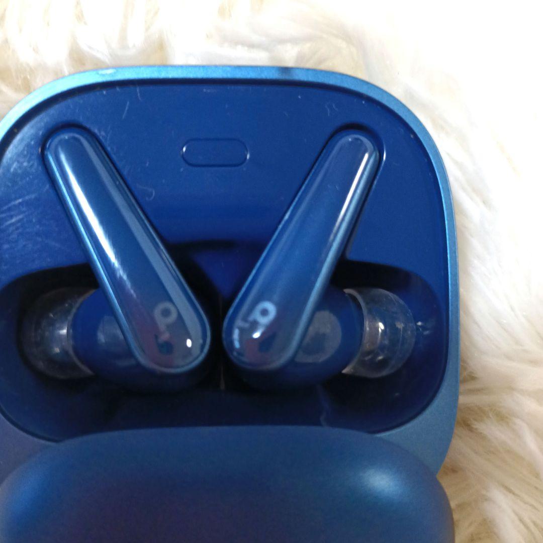 ブルー ワイヤレスイヤホン