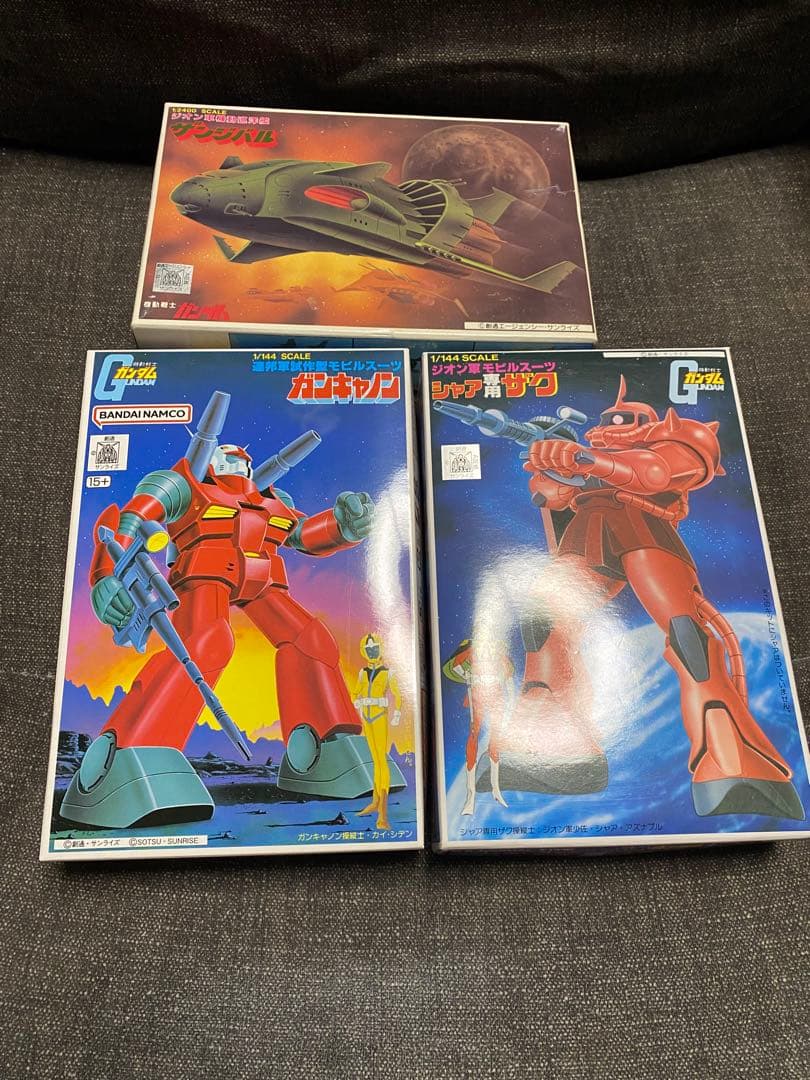 【年末年始緊急出品】旧キット1/100 1/144 ガンプラセット 赤バンダイ