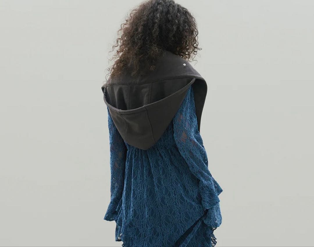 小物 UND SWEAT TIE HOOD