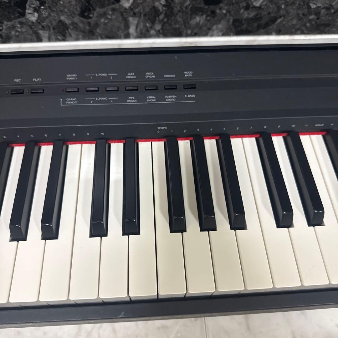 Yamaha ブラック電子ピアノ
