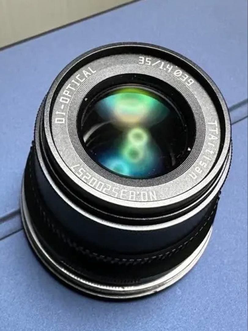 TTArtisan 35mm f/1.4 単焦点レンズ