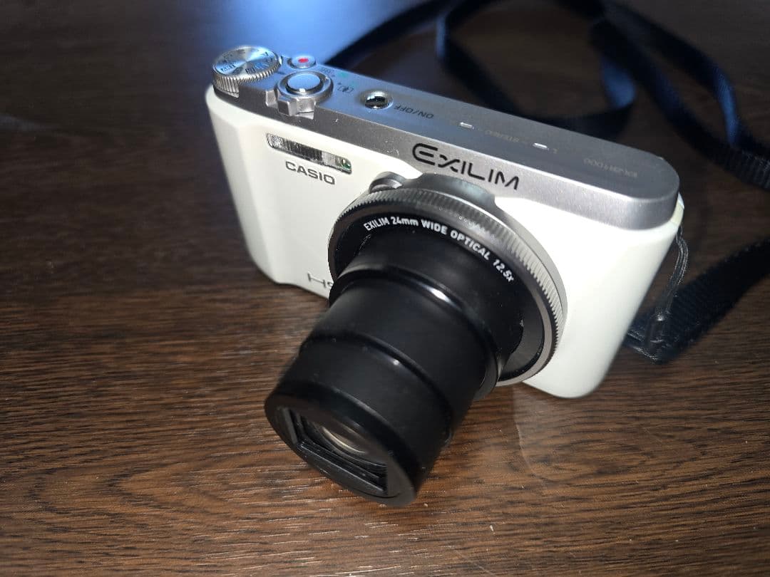 CASIO EXILIM EX-ZR1000 ホワイト