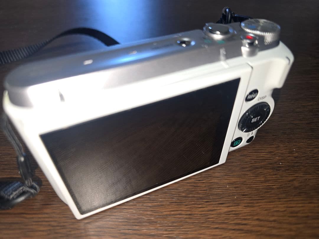 CASIO EXILIM EX-ZR1000 ホワイト