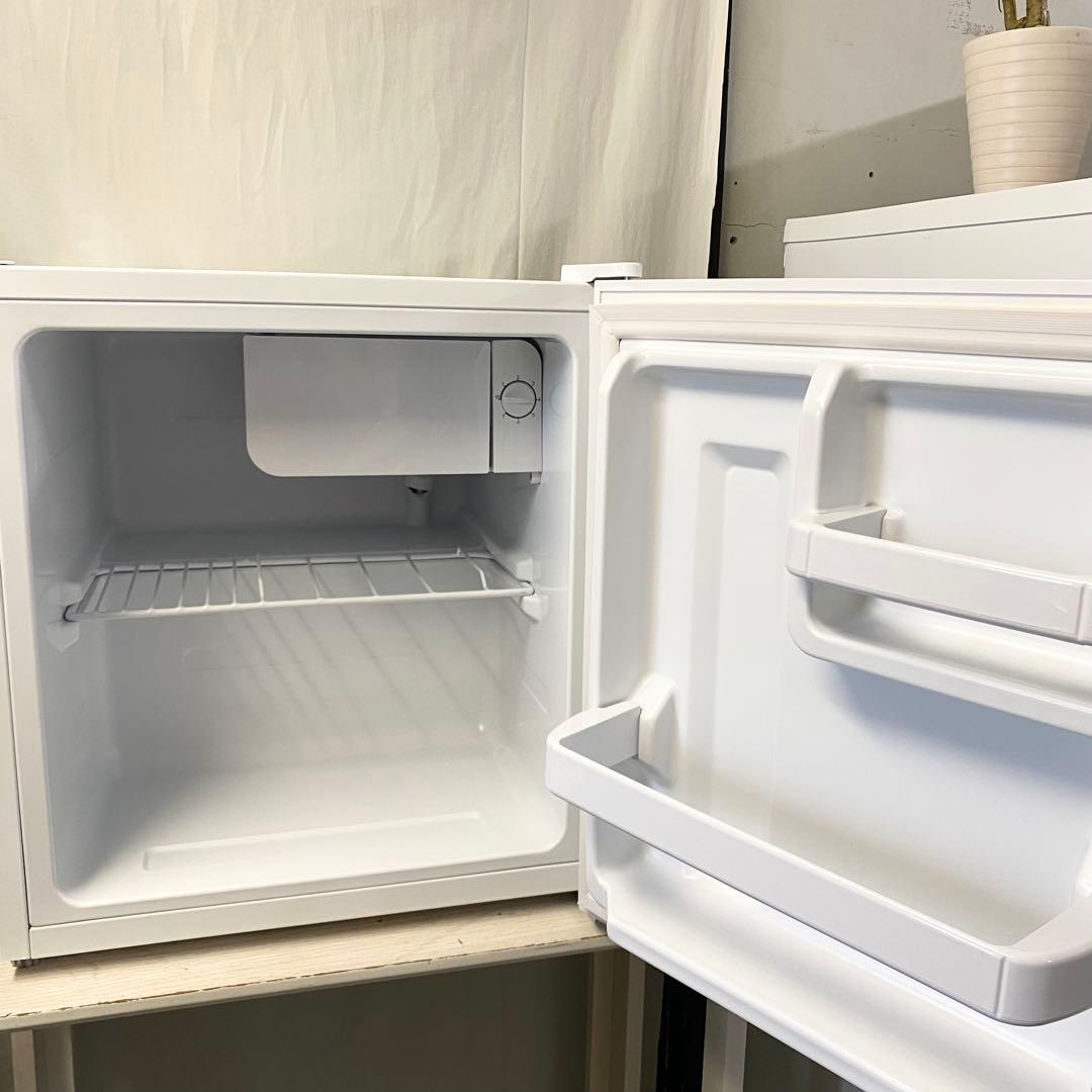 ワンルームや寝室、子ども部屋などに！1ドア冷蔵庫内46L