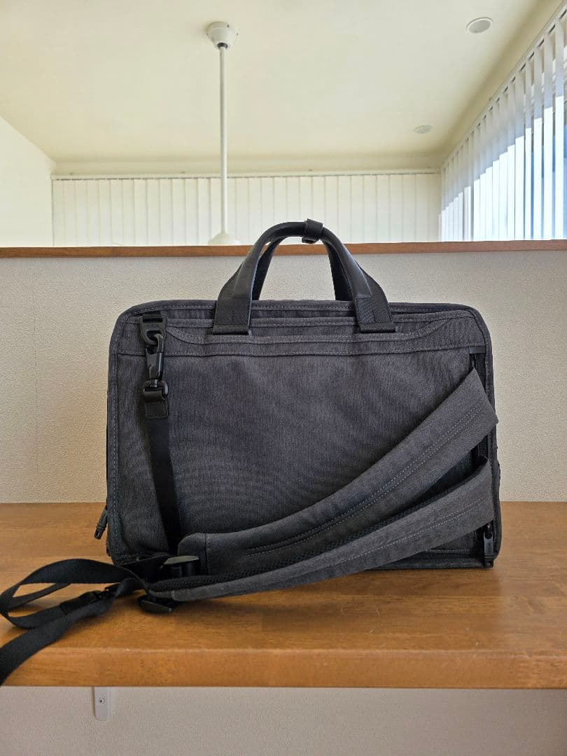 日本限定モデル　TUMI ALPHA2　3wayブリーフケース