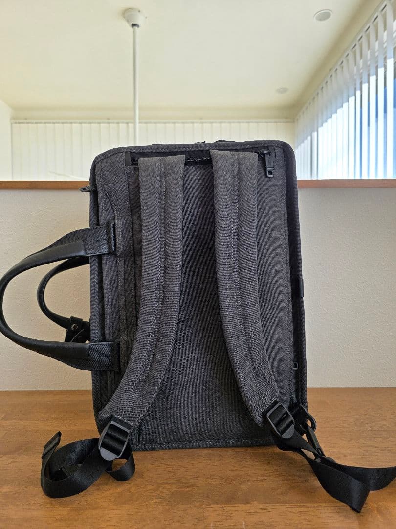 日本限定モデル　TUMI ALPHA2　3wayブリーフケース