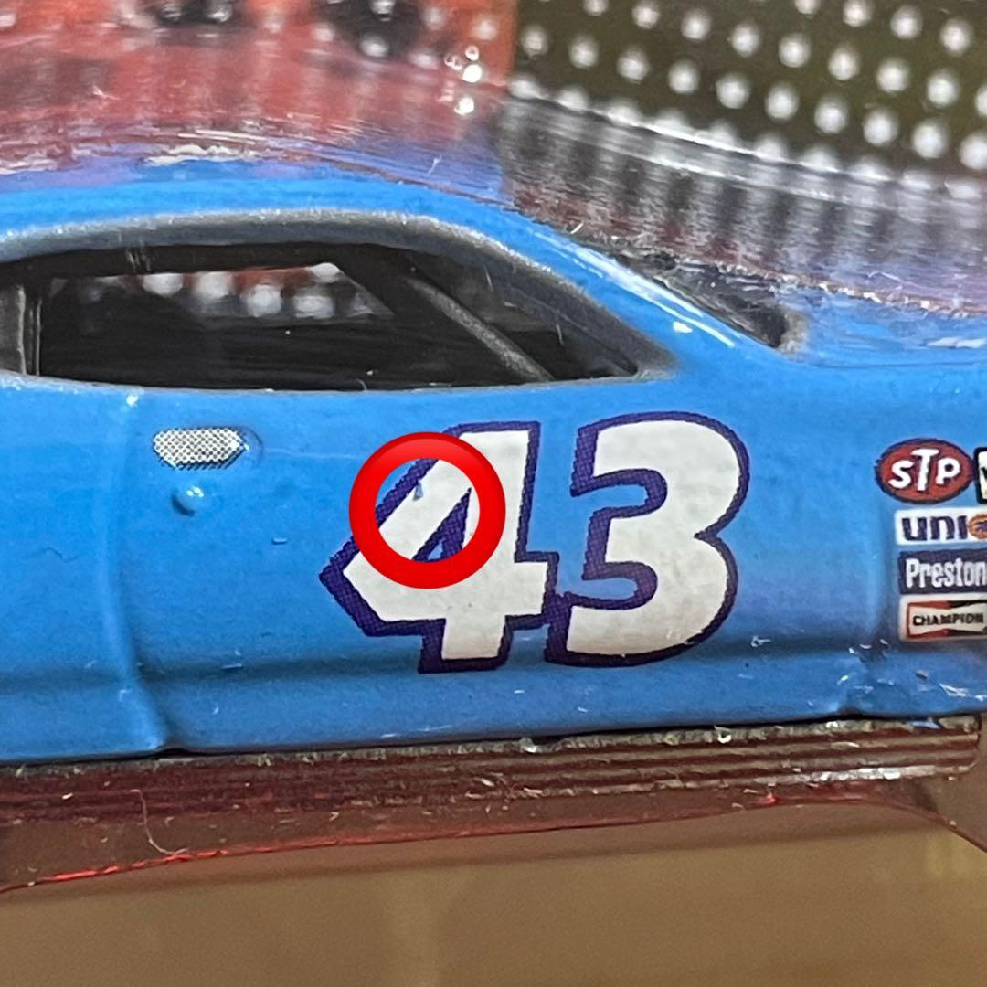 ミニカー hotwheels 71 Plymouth GTX Richard Petty