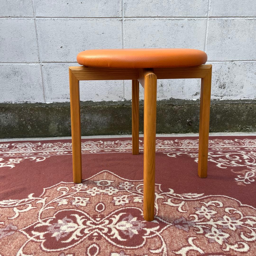 高品質◾️匠工芸 TAKUMI オレンジ座面 ラウンドスツール 丸椅子 丸イス