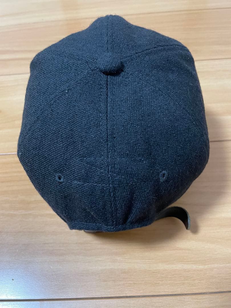 h.w.dog ベースボールキャップ　刺繍