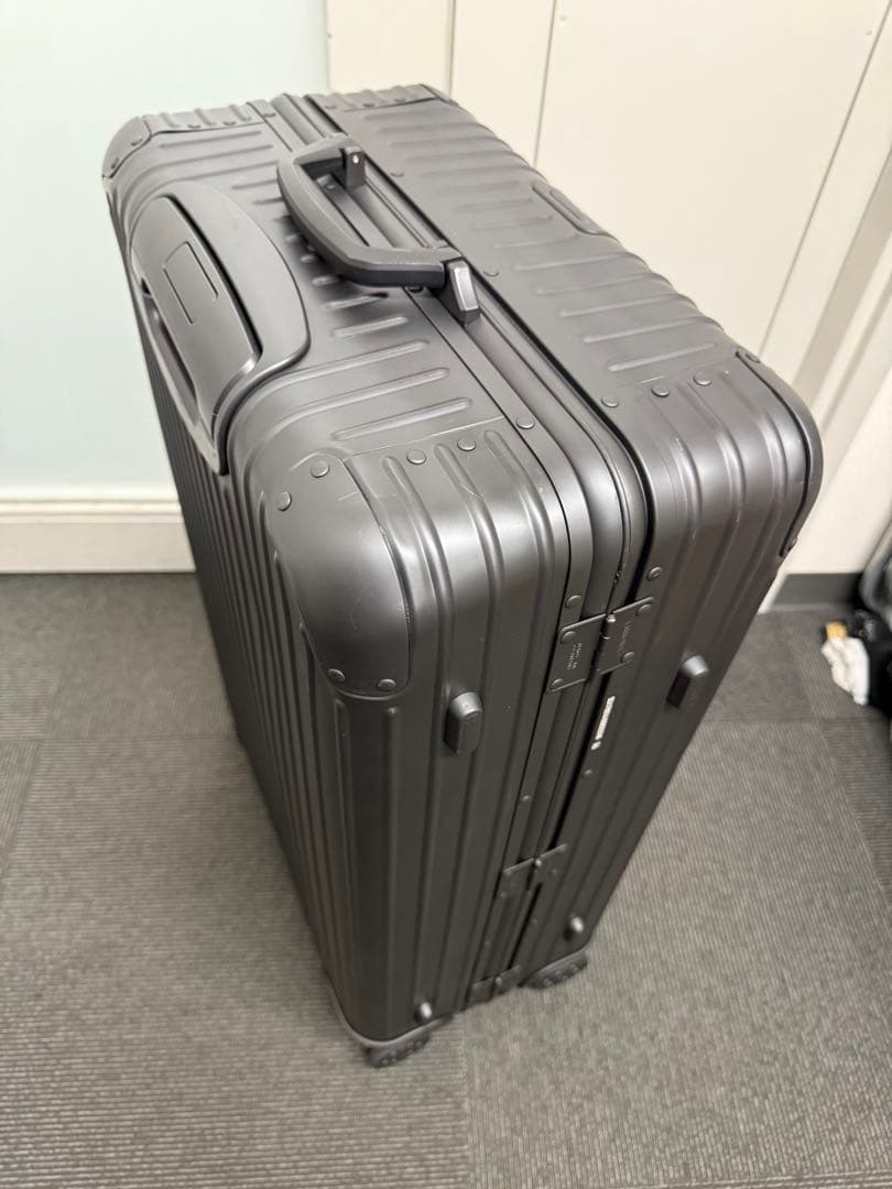 美品RIMOWA トパーズ ステルス 艶消しマットブラック82リットル