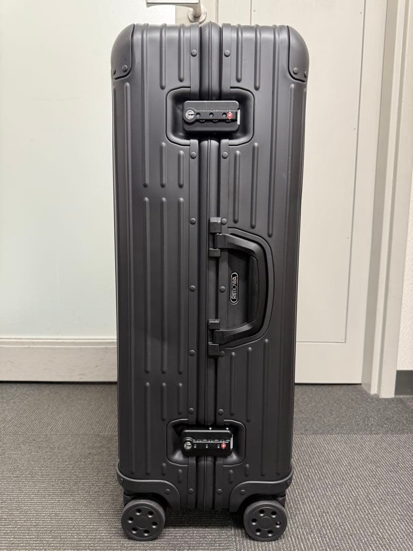 美品RIMOWA トパーズ ステルス 艶消しマットブラック82リットル