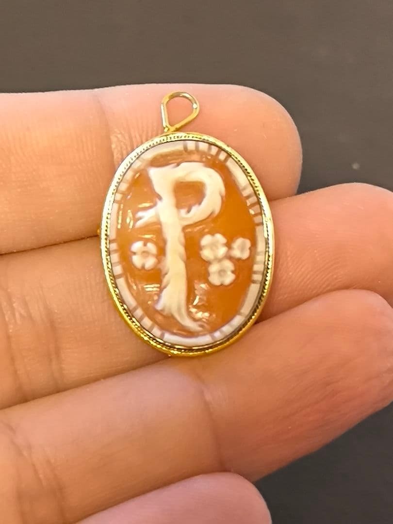 イニシャル 　P　カメオ 　イタリア製　925 シルバー　ブローチ