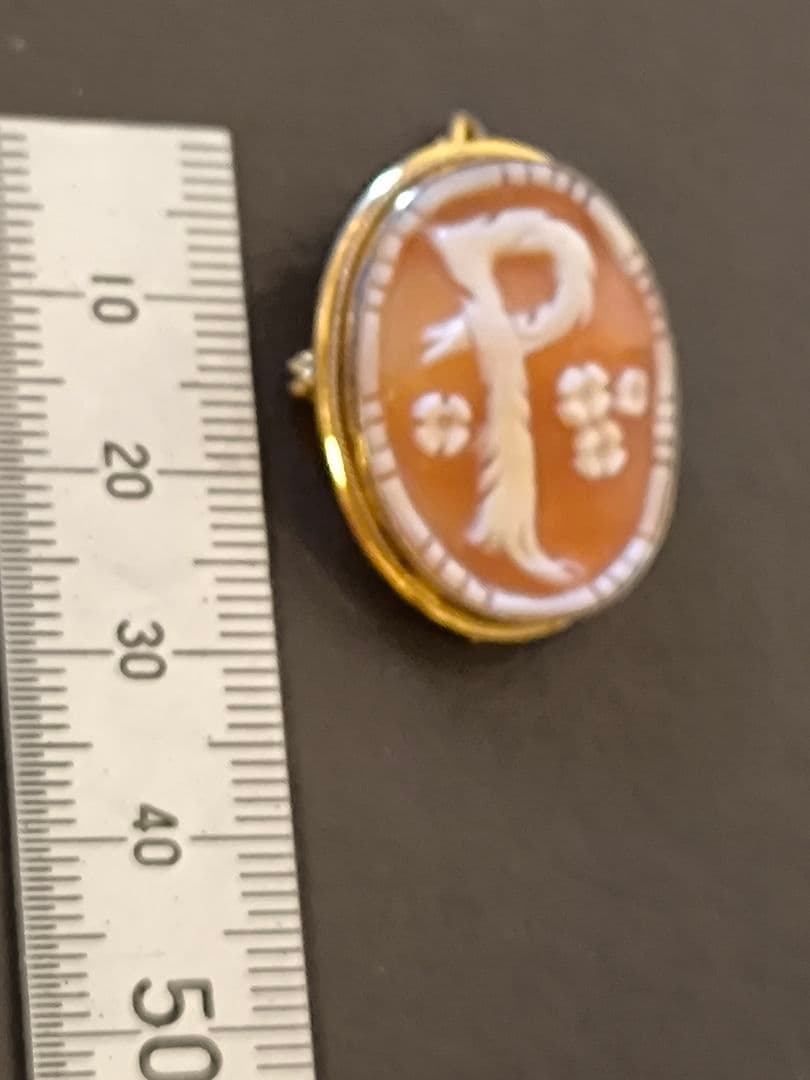 イニシャル 　P　カメオ 　イタリア製　925 シルバー　ブローチ
