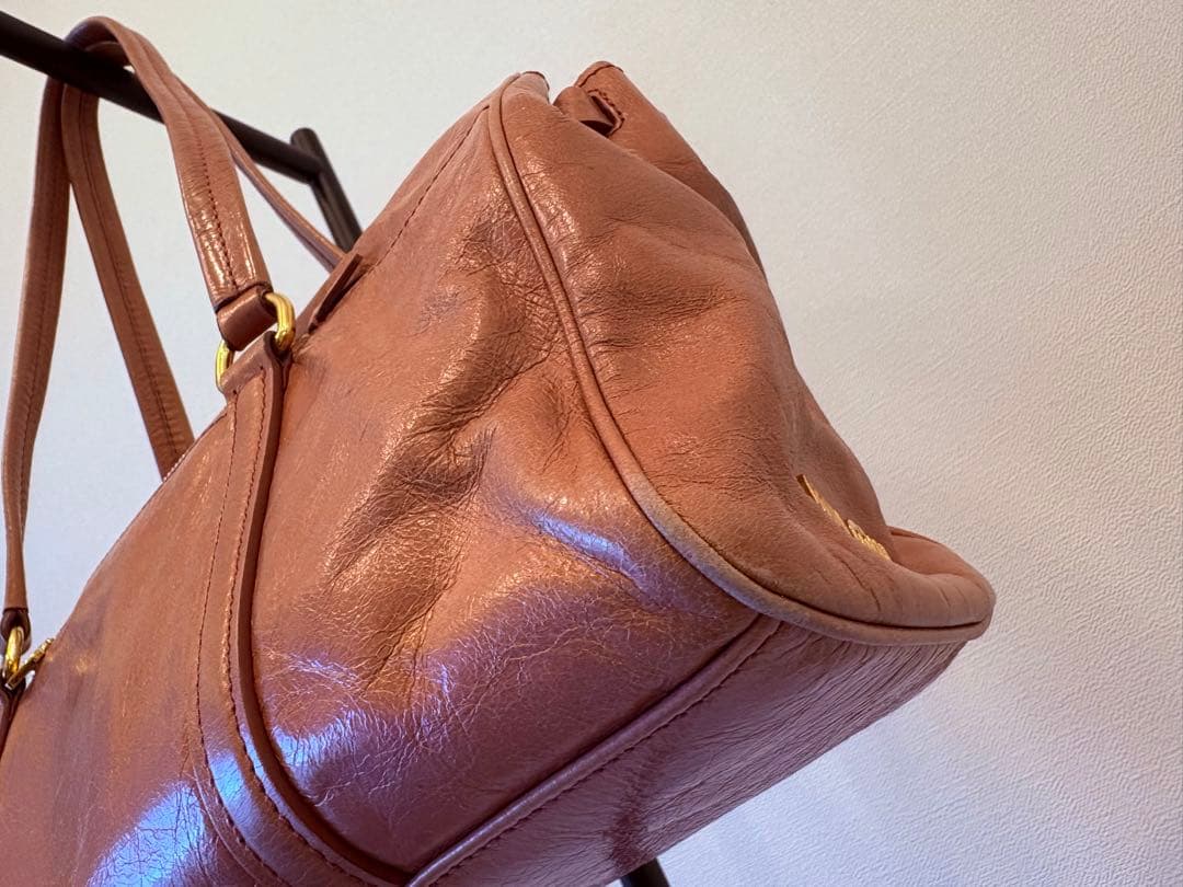 MIUMIU VITELLO SHINE ハンドバック ピンク
