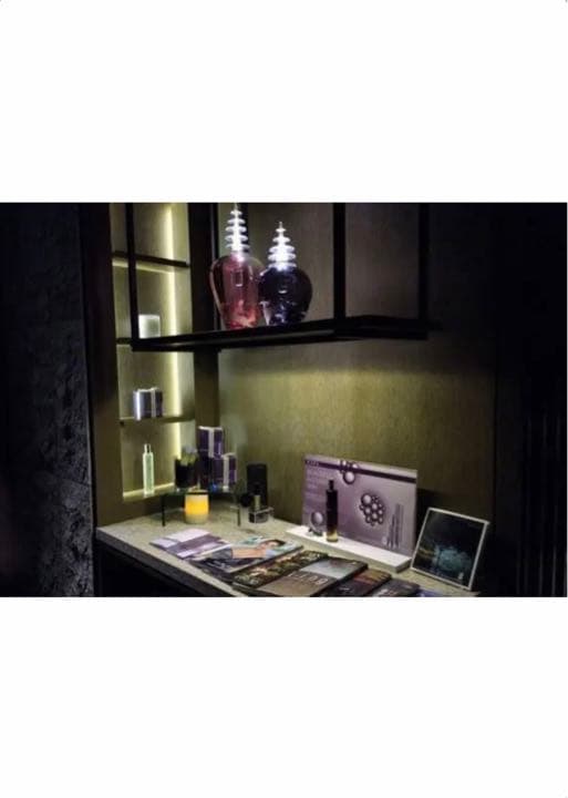 【新品】ラ・プレリー ❤️スイス UV プロテクションヴェール 日焼け止め