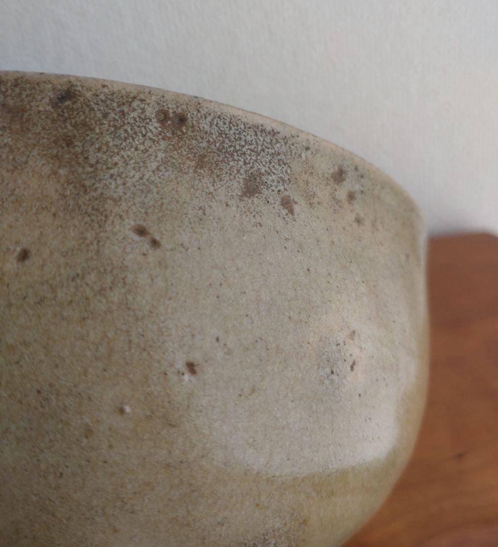 【高麗・李朝・朝鮮】高麗青磁茶碗　古陶　象嵌菊花文　雲鶴狂言袴