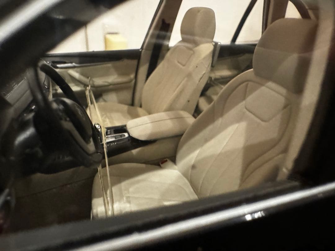 BMW X5 5.0i F15 ブラウンミニカー Jadi Paragon 18
