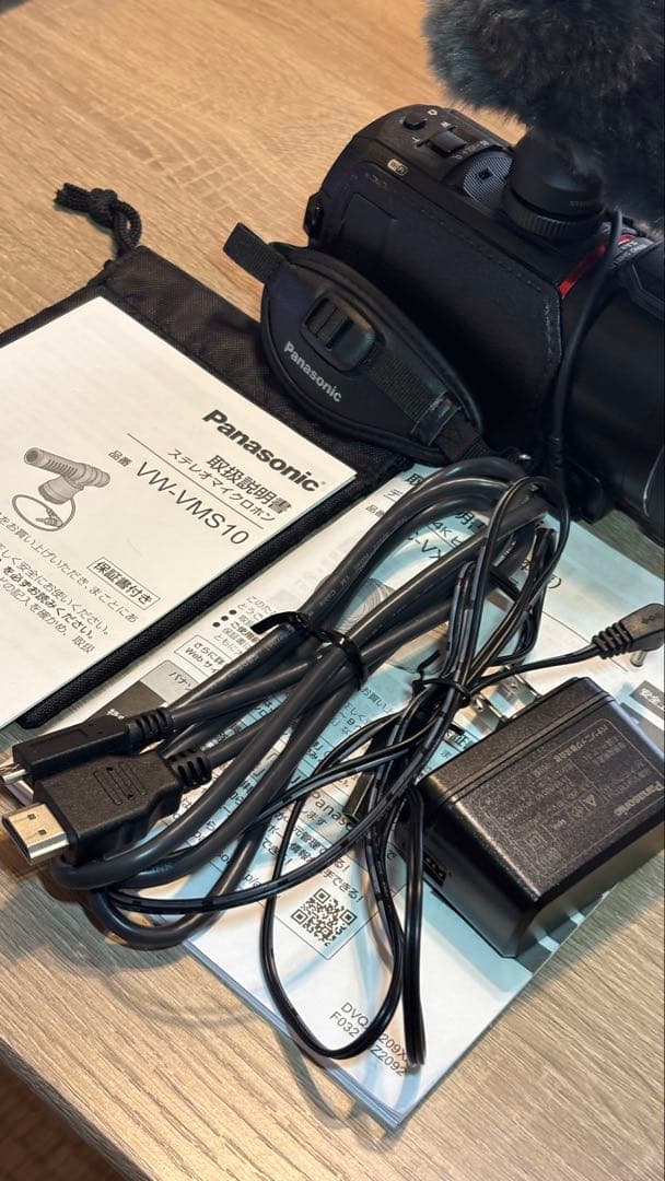 お得 Panasonic 4Kビデオカメラ HC-VX2MS マイク付 SDXC