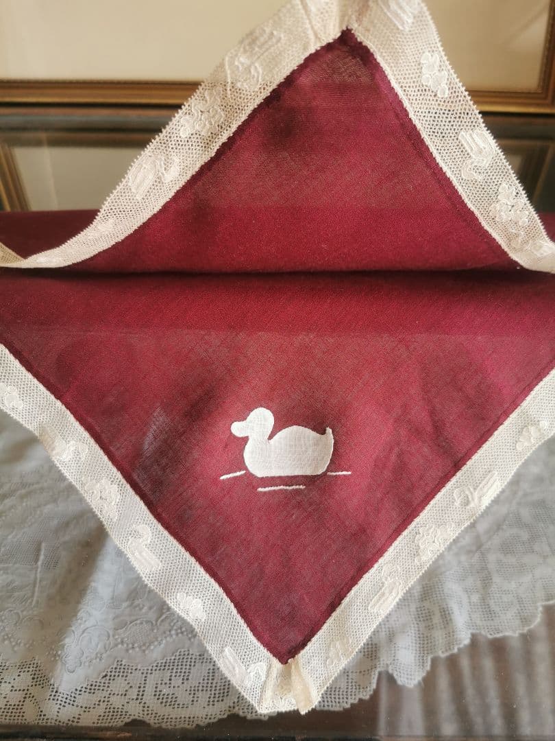 アンティーク 家鴨アップリケ刺繍 繊細な水鳥＆水草花アランソンレース クロス α