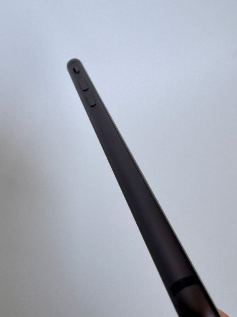 【超美品】Apple iPhone 8 スペースグレイ 64G バッテリー92%